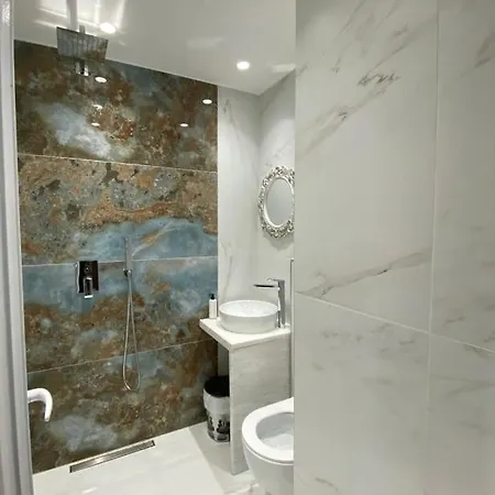 In Blloku In Front Of Taiwan Apartament Tirana