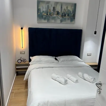 In Blloku In Front Of Taiwan Apartament