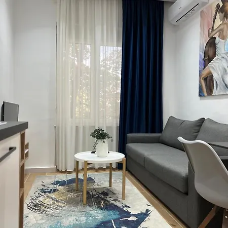 In Blloku In Front Of Taiwan Тирана