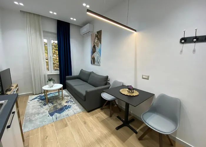 In Blloku In Front Of Taiwan 地拉那